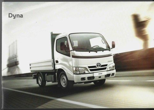 Toyota dyna 2011 - 2011-12, uk